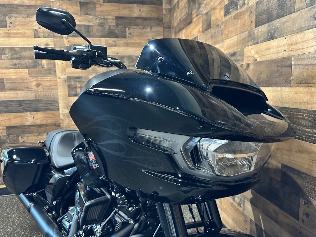 2025 Harley-Davidson Road Glide Midnight Firestorm - Black Finish FLTRX - Photo 4