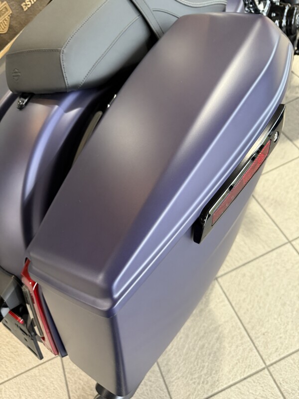 FLTRX 2025 Road Glide - Photo 10