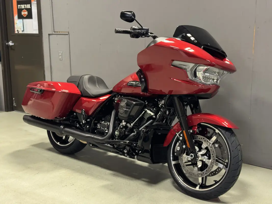 FLTRX 2025 Road Glide - Photo 3