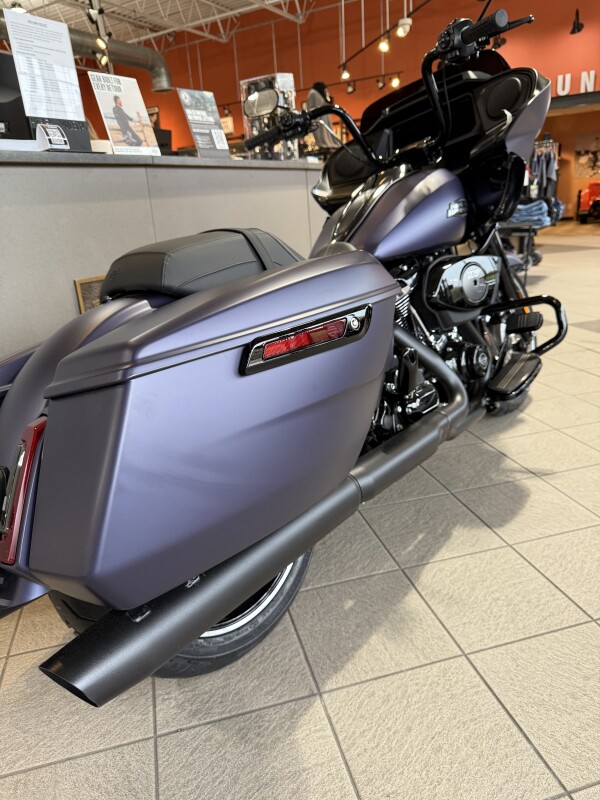 FLTRX 2025 Road Glide - Photo 7
