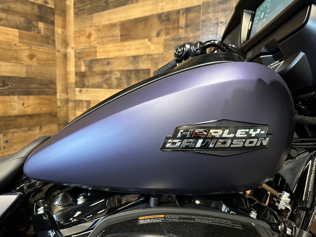 2025 Harley-Davidson Street Glide Purple Abyss Denim - Black Finish FLHX - Photo 9