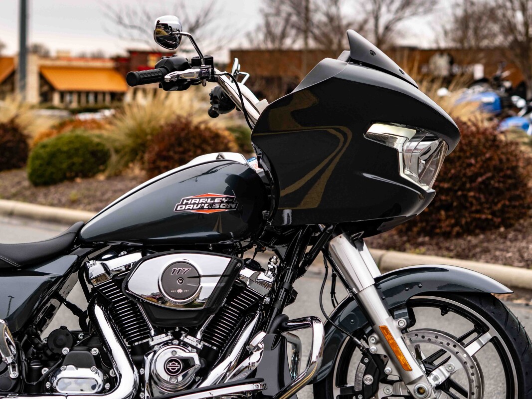 FLTRX 2025 Road Glide - Photo 9