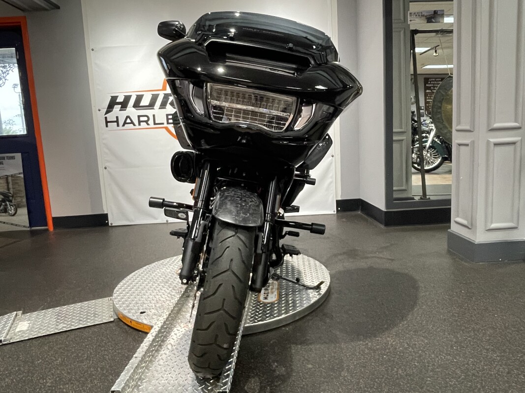 2025 Harley-Davidson CVO Road Glide ST - Photo 3