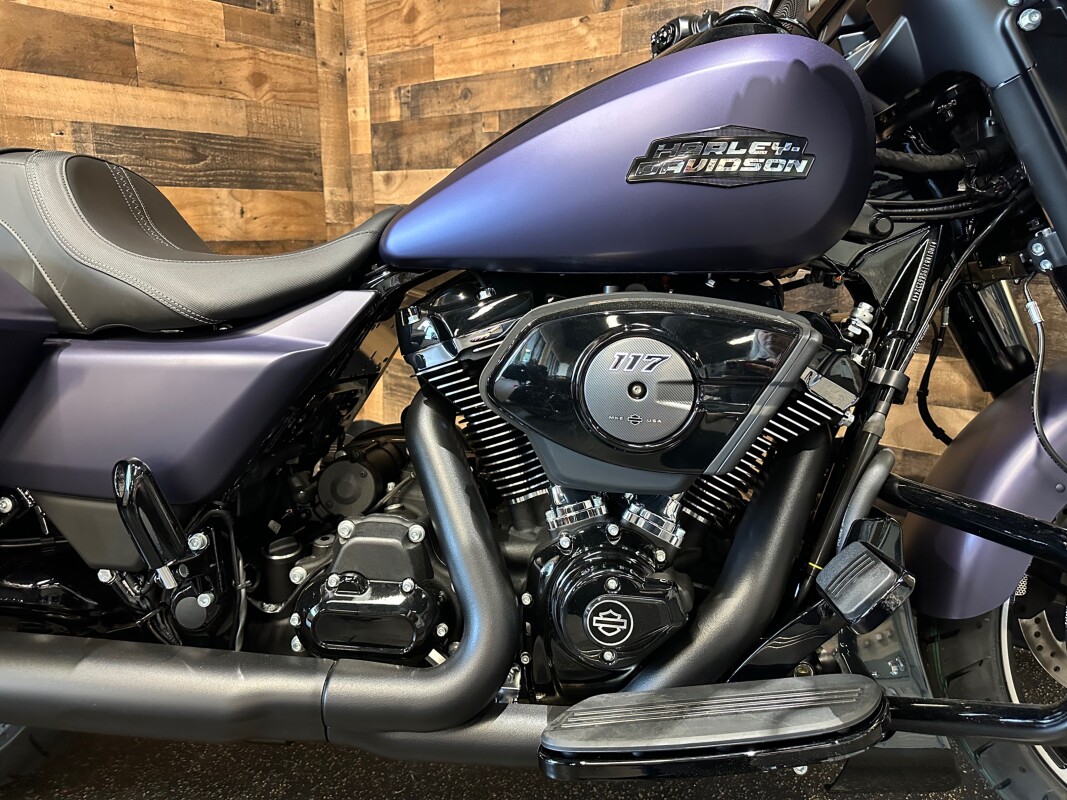 2025 Harley-Davidson Street Glide Purple Abyss Denim - Black Finish FLHX - Photo 10