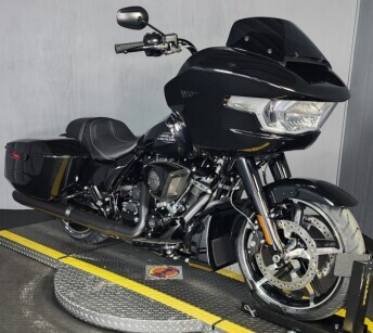 2025 Harley-Davidson Road Glide FLTRX VIVID BLACK - Photo 7