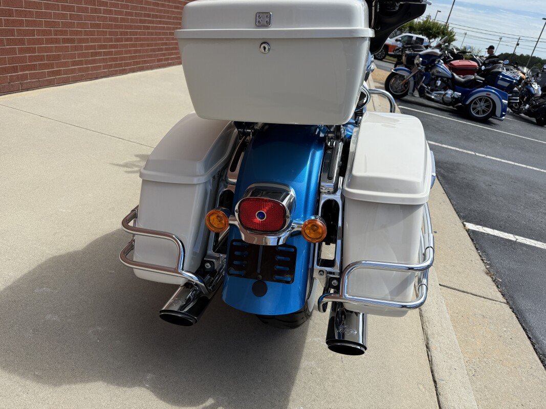 FLH 2021 Electra Glide Revival - Photo 4
