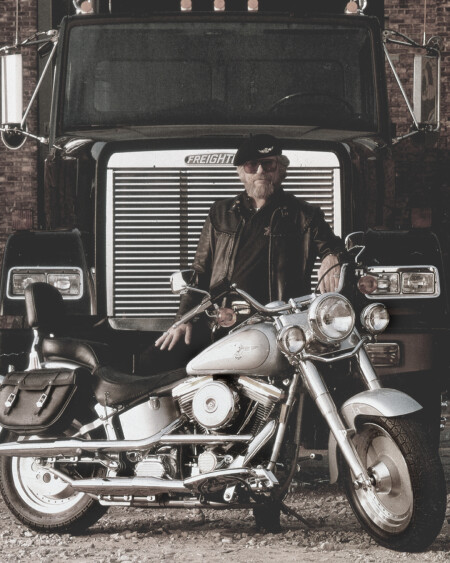 35 років легендарному Harley-Davidson Fat Boy