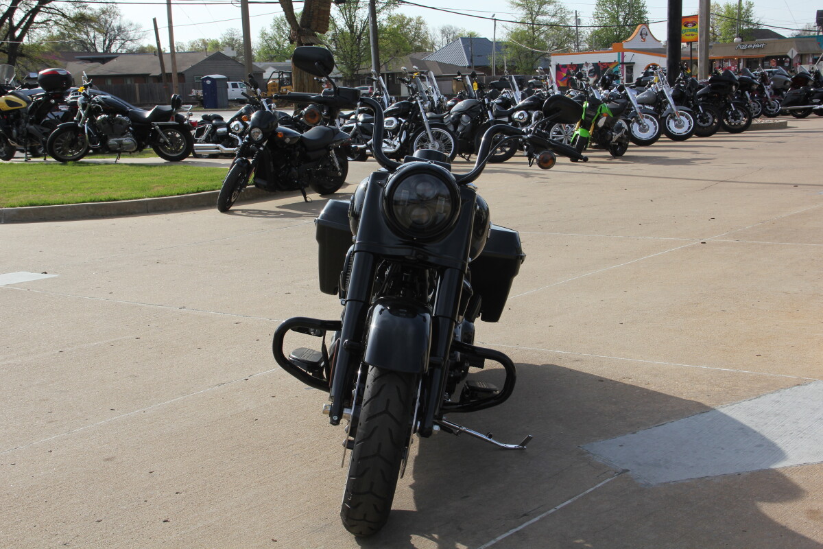 2025 Harley-Davidson Road King Special - Photo 8