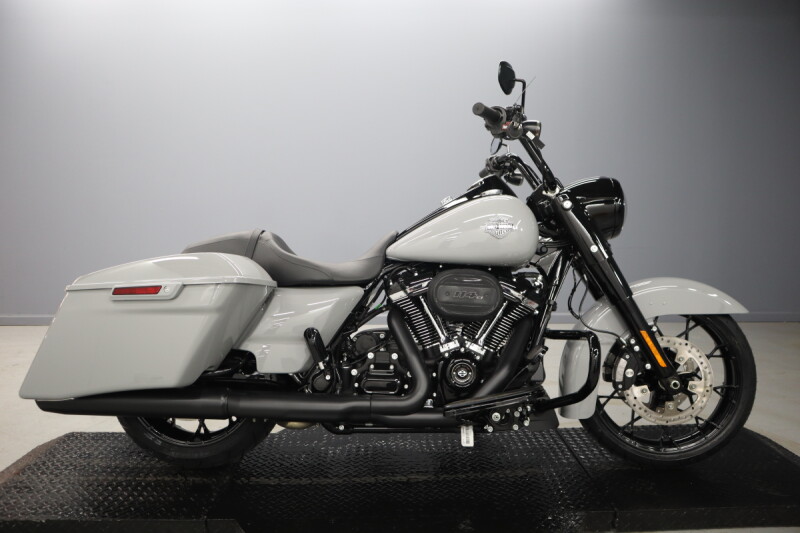 2025 Harley-Davidson® Road King™ Special FLHRXS
