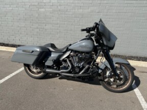 2022 FLHXST Street Glide ST 117ci  thumb 3