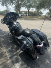 2021 Harley-Davidson<sup>®</sup> Street Glide<sup>®</sup> Special thumb 0