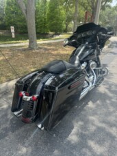 2021 Harley-Davidson<sup>®</sup> Street Glide<sup>®</sup> Special thumb 3