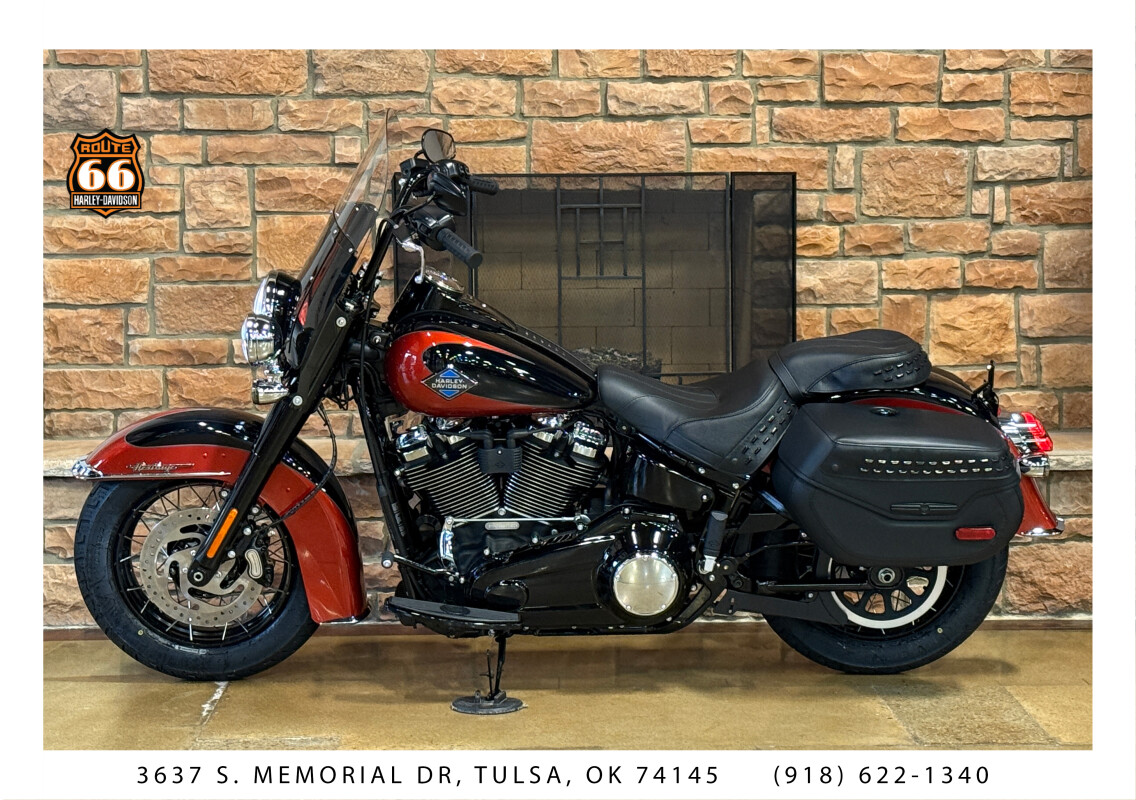2025 Harley-Davidson Heritage Classic Whiskey Fire / Vivid Black w/Cast Wheels - Photo 3