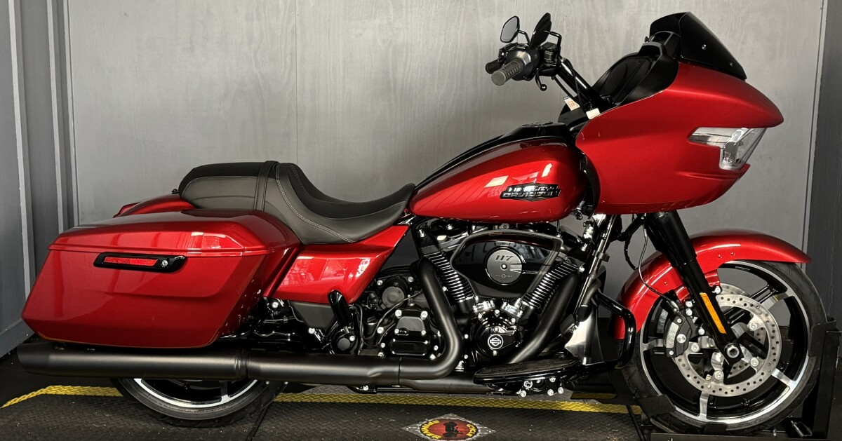 2025 Harley-Davidson Road Glide FLTRX BRILLIANT RED