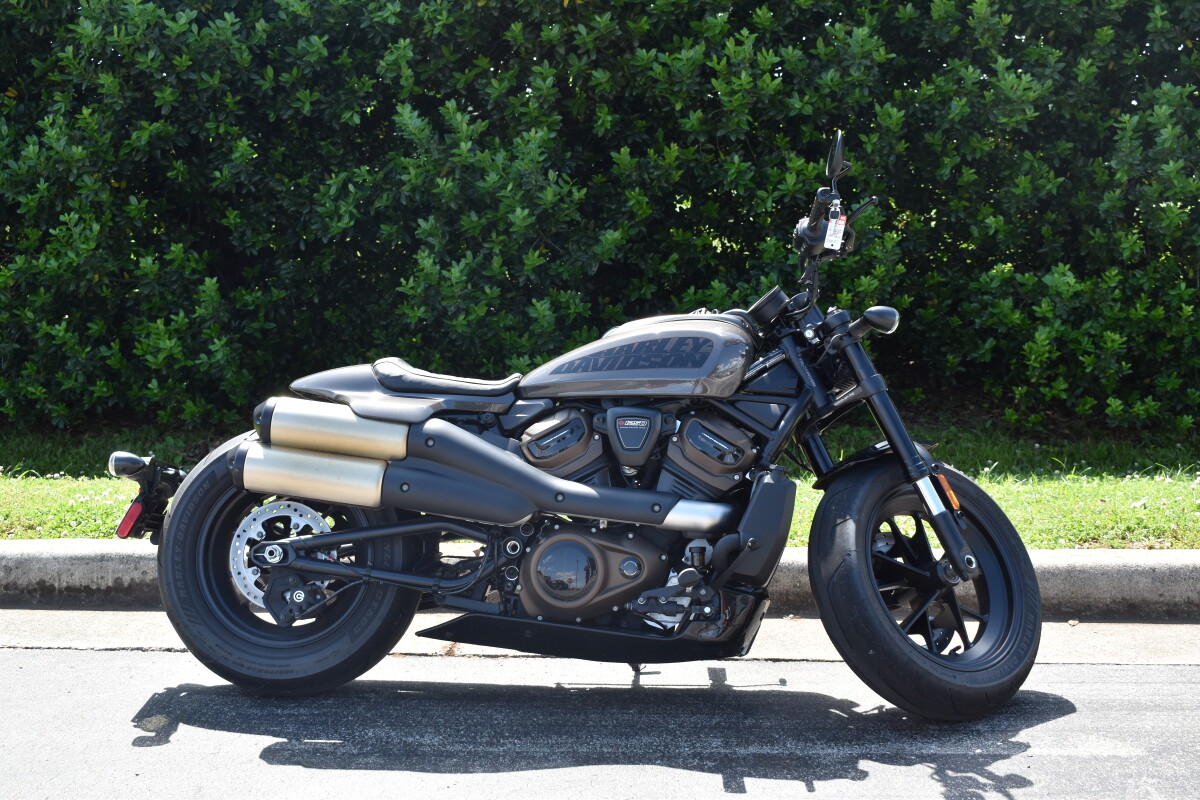 2023 Harley-Davidson Sportster S – High-Performance Urban Cruiser