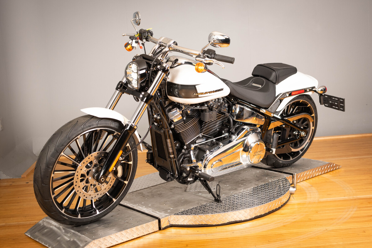 2024 Harley-Davidson Breakout 117 FXBR - Photo 10