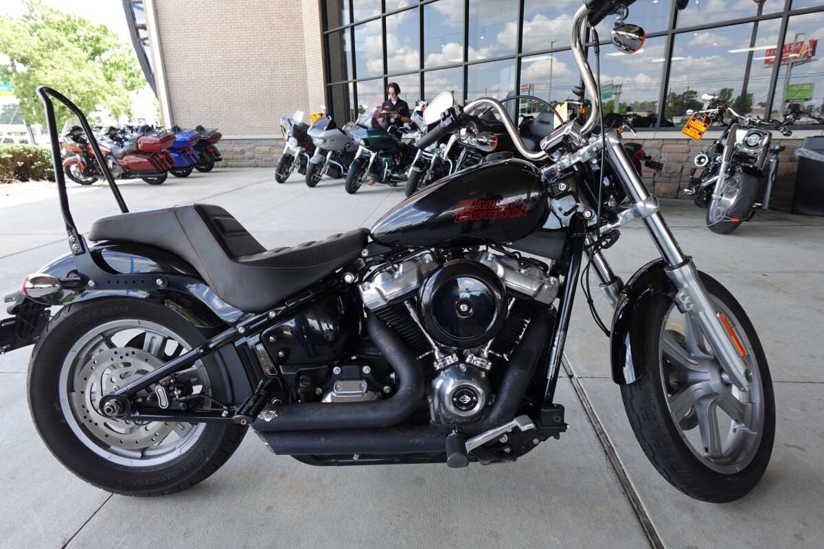 2023 Harley-Davidson Softail Standard FXST