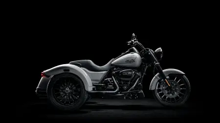 Mastering the 2025 Harley-Davidson® Freewheeler®: Riding Tips for Beginners in Hickory, NC