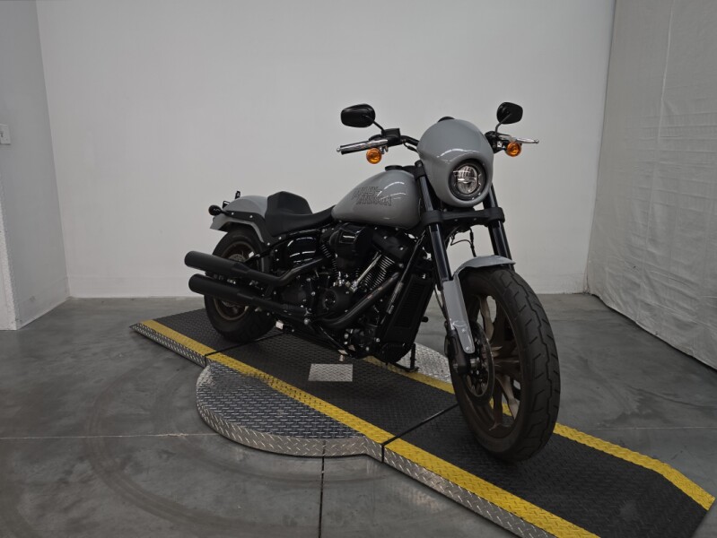 FXLRS 2024 Low Rider<sup>®</sup> S
