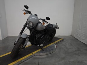 FXLRS 2024 Low Rider<sup>®</sup> S thumb 2
