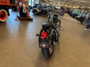 2006 Harley Davidson Softail Deuce thumb 2