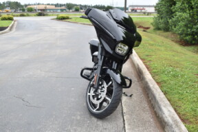 2025 Harley-Davidson Street Glide – Sleek Touring Cruiser thumb 2