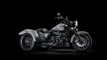 Rear Fender Tips for Your 2025 Harley-Davidson® Freewheeler® in Pace, FL