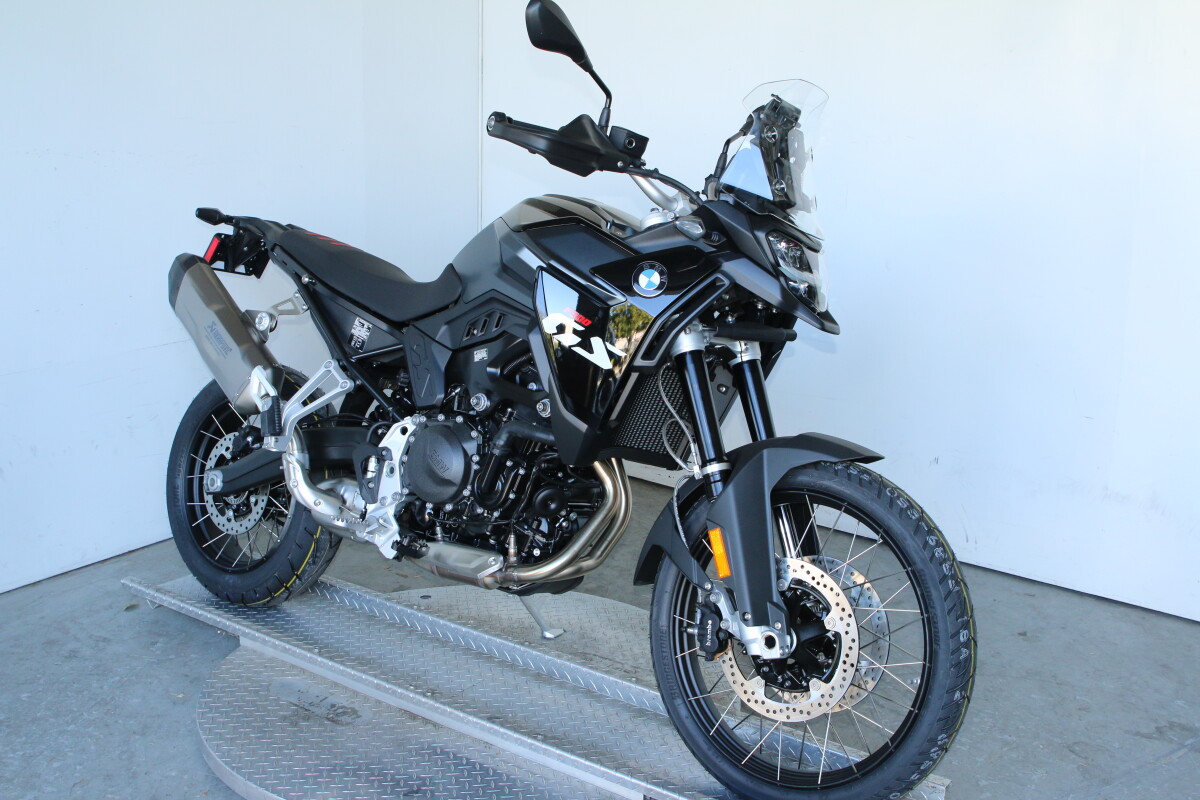 2024 BMW F 900 GS - Photo 2