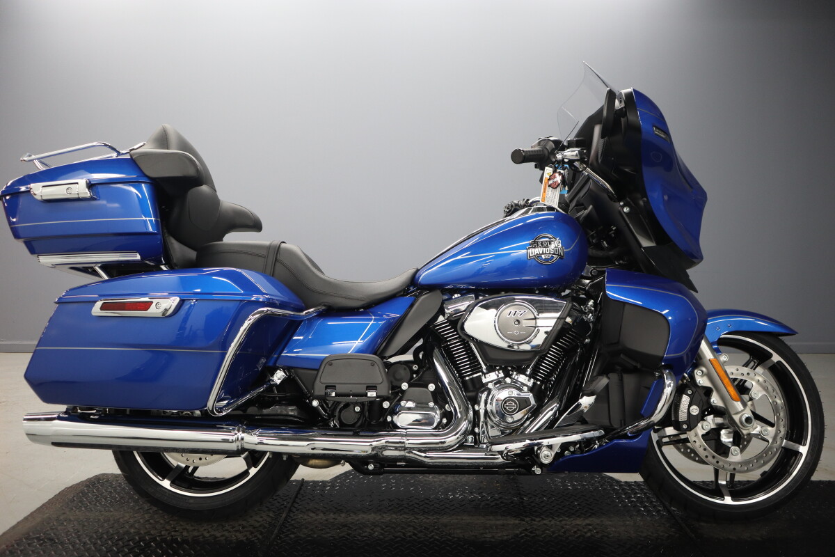2025 Harley-Davidson Street Glide Ultra FLHXU