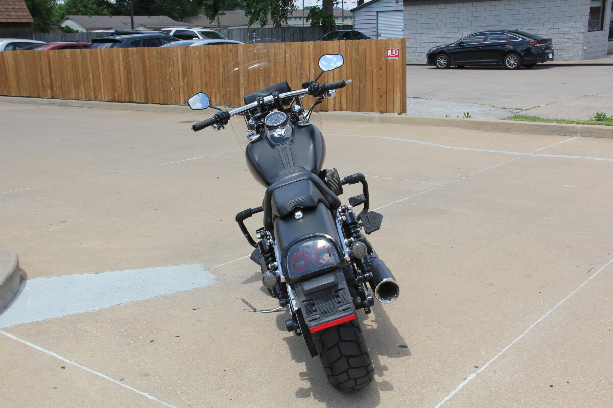 2014 Harley-Davidson Fat Bob Black Denim - Photo 10