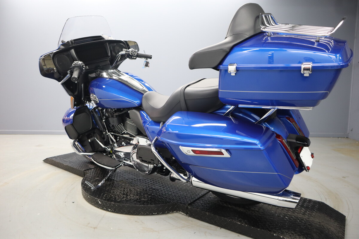 2025 Harley-Davidson Street Glide Ultra FLHXU - Photo 6