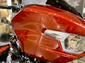 2025 FLTRX - Road Glide thumb 1
