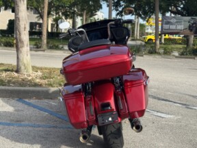 FLTRX 2025 Road Glide™ thumb 0