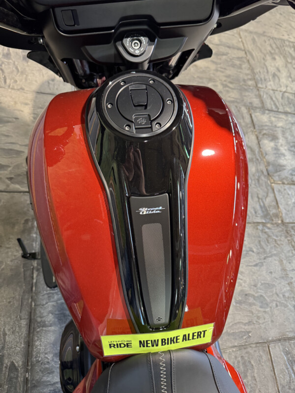 2025 Harley-Davidson Street Glide® No Gimmicks, No Hidden Fees., photo 16