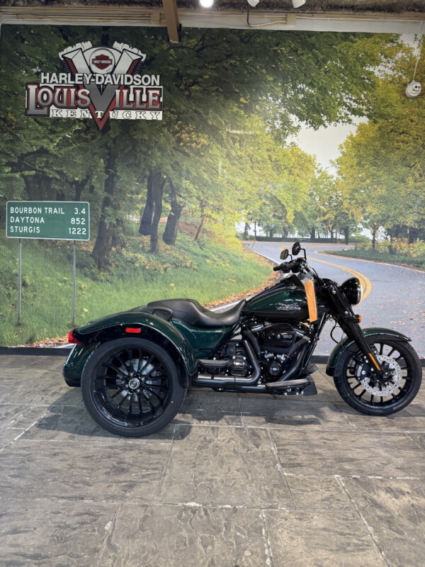 2024 Harley-Davidson Freewheeler