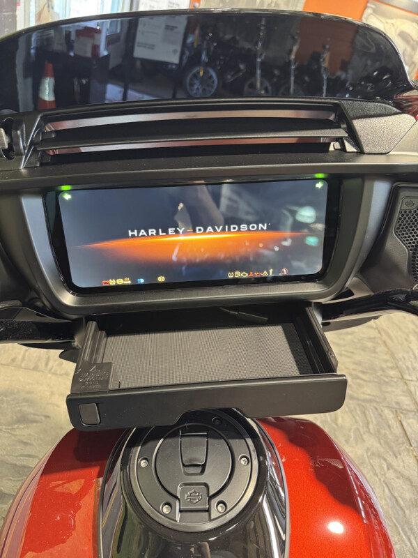 2025 Harley-Davidson Street Glide® No Gimmicks, No Hidden Fees., photo 18