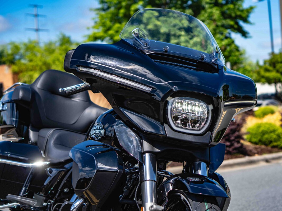 FLHXU 2025 Street Glide Ultra - Photo 9