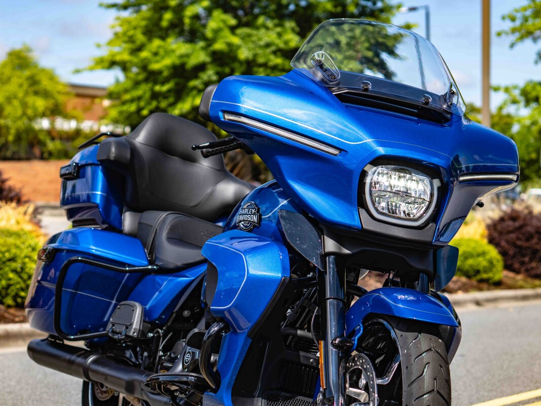 FLHXU 2025 Street Glide Ultra - Photo 8