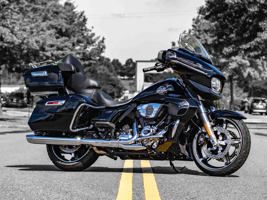 FLHXU 2025 Street Glide Ultra