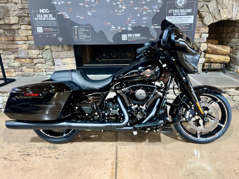 2025 FLHX - Street Glide