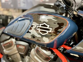 2025 RA1250SE - CVO Pan America thumb 0