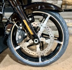 2025 FLTRX - Road Glide thumb 1