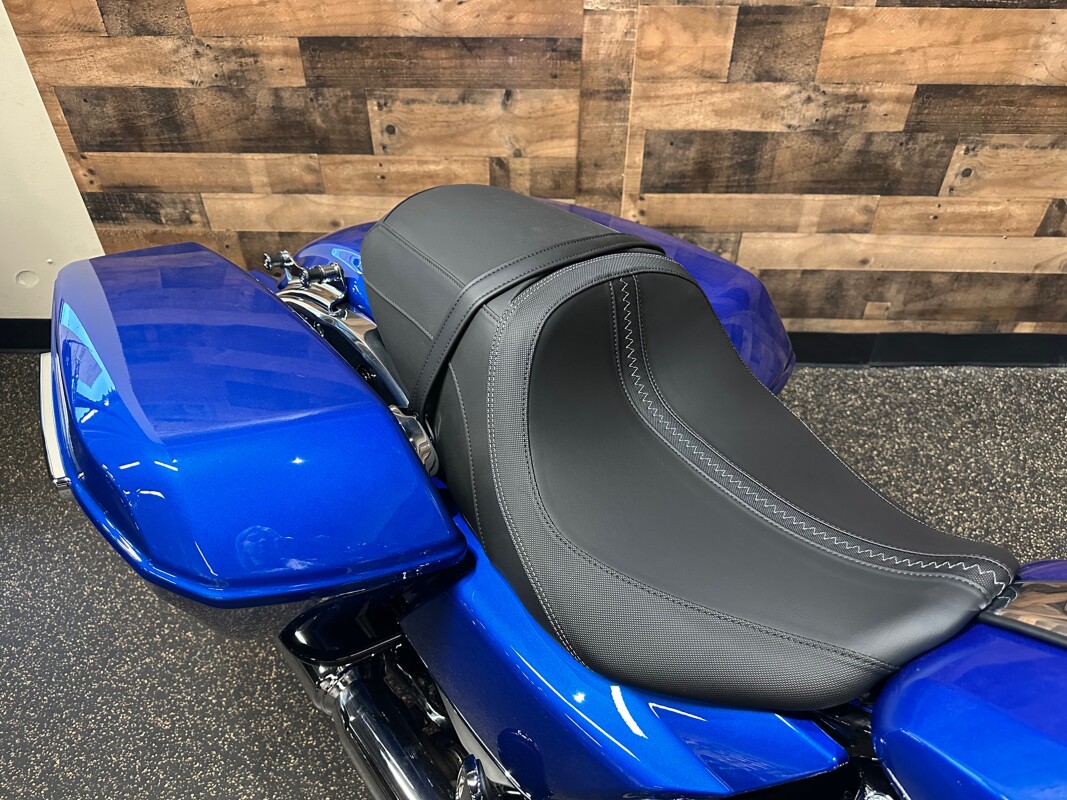 2025 Harley-Davidson Road Glide Blue Burst FLTRX - Photo 5