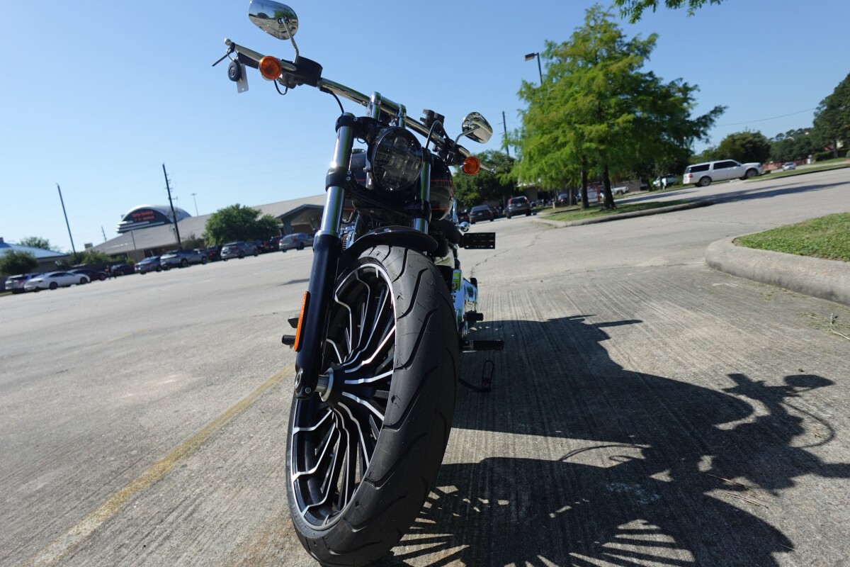 2024 Harley-Davidson Breakout 117 FXBR - Photo 3