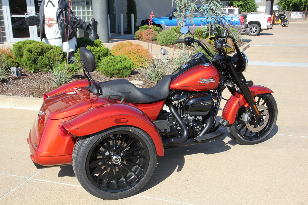 2025 Harley-Davidson Freewheeler - Photo 5