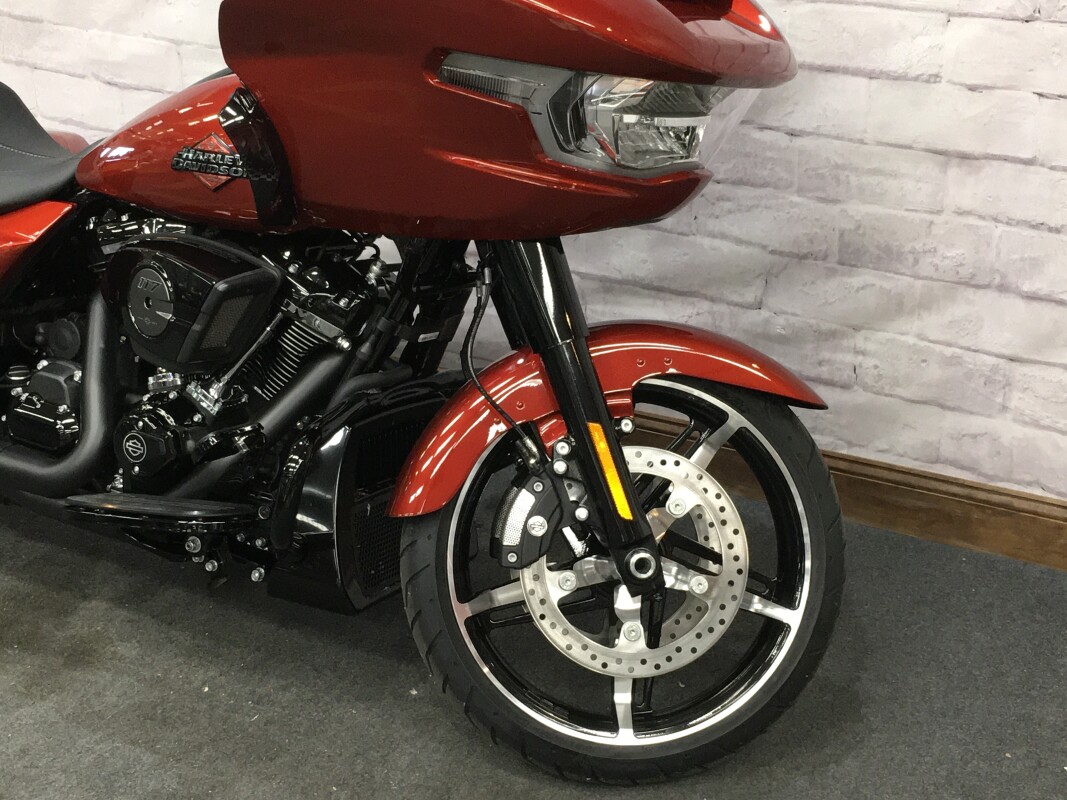 2025 Harley-Davidson Road Glide Whiskey Firestorm - Black Finish FLTRX - Photo 4