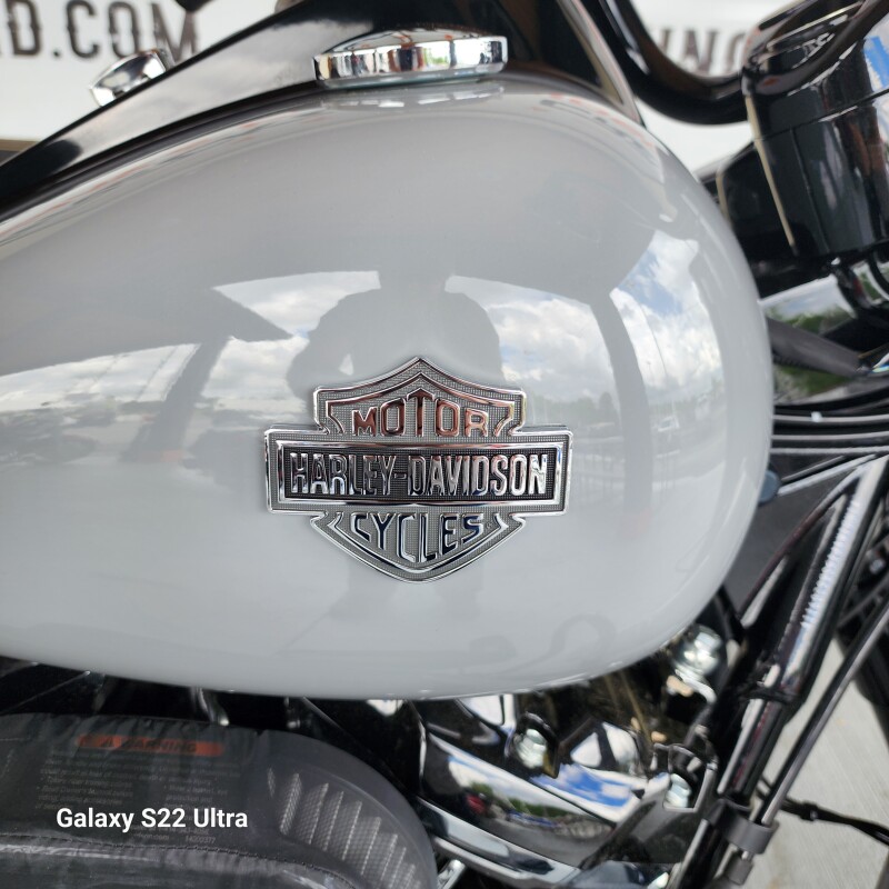 FLHRXS 2025 Road King Special - Photo 7