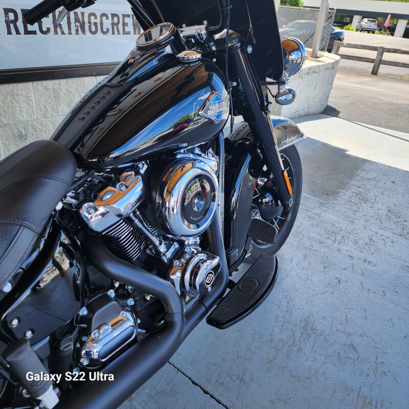 2025 Harley-Davidson Heritage Classic – Timeless Cruiser at $23,349 - Photo 9