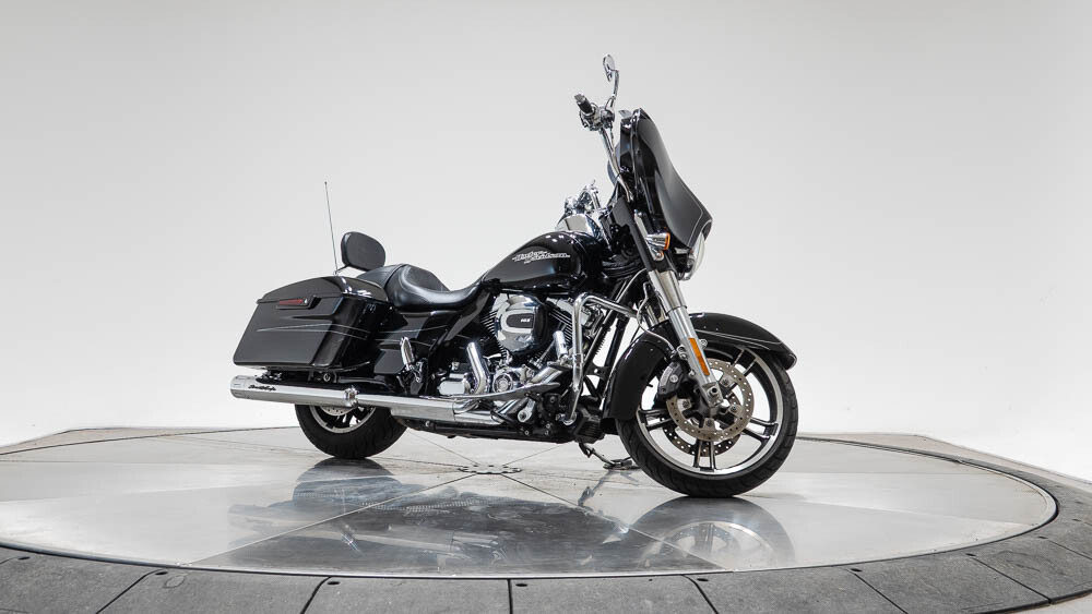 2016 Harley-Davidson FLHXS Street Glide Special in Vivid Black with 24816 miles - Photo 2