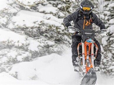 2023 Timbersled Riot 3 Premium - Photo 2